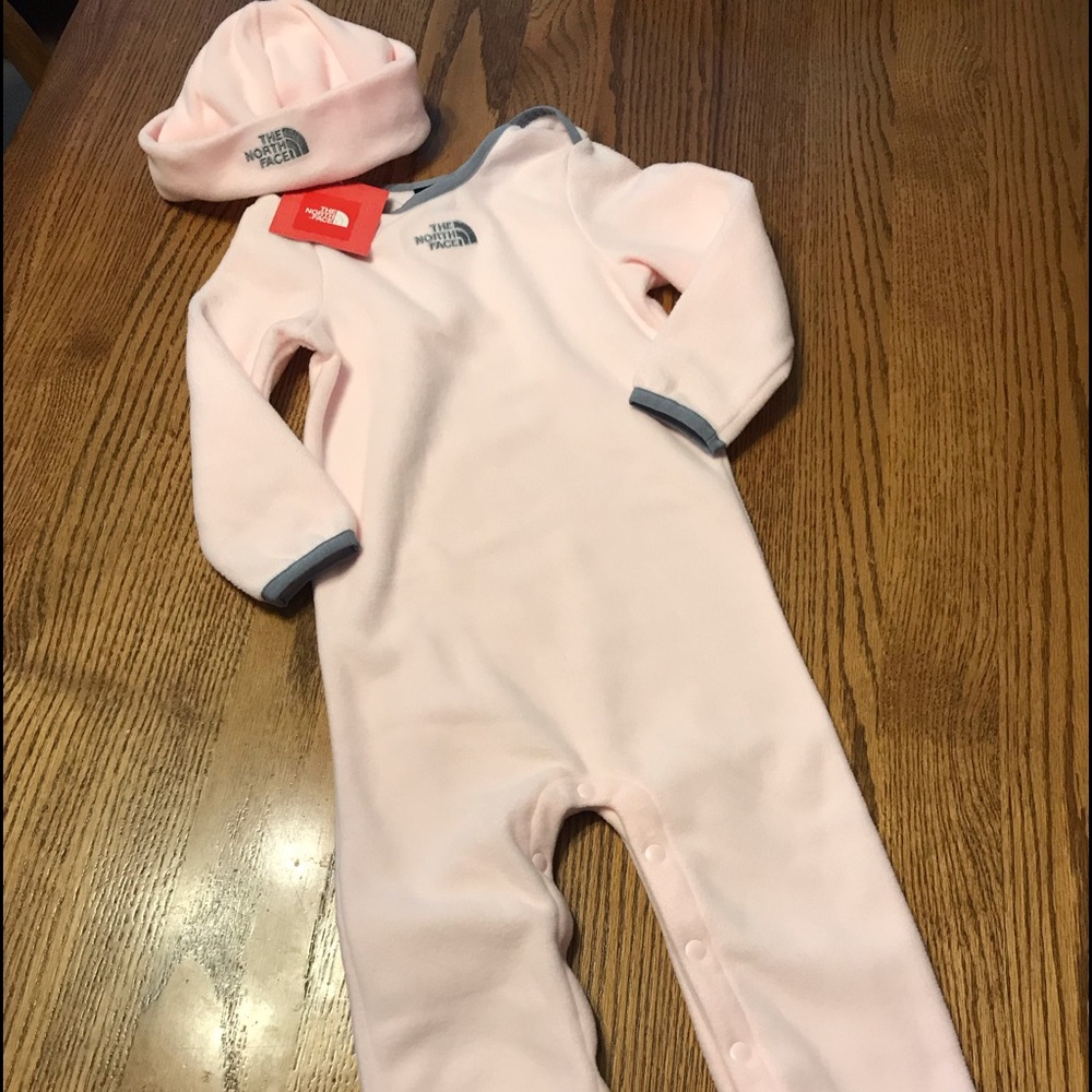 The North Face fleece one pieces - Picture 2 of 6